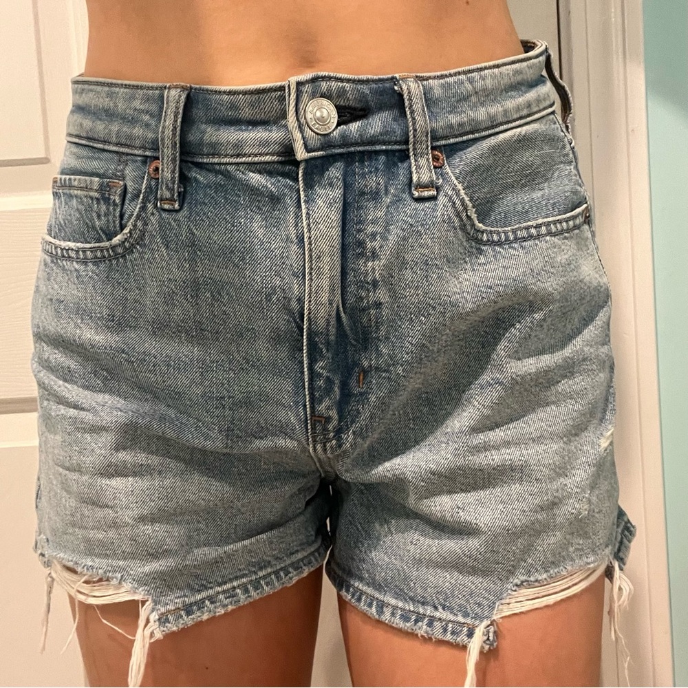 american eagle mom shorts